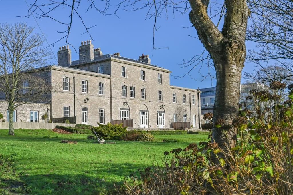 9 Admiralty House Stunning Luxury Apartment With Free Parking Plymouth Extérieur photo